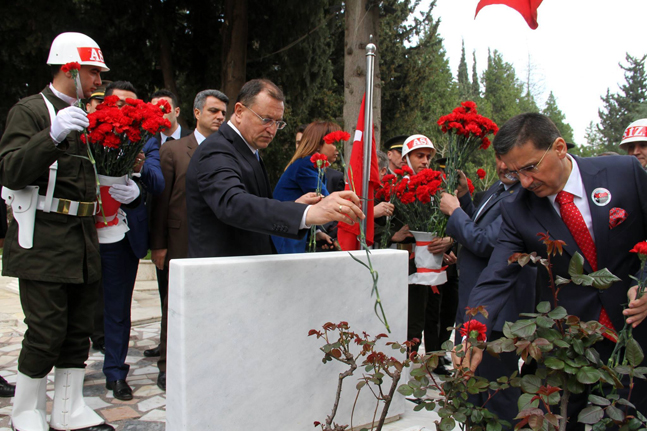 DESTANIMIZIN 100. YILINDA ŞEHİTLERİMİZ YALNIZ BIRAKILMADI (1)